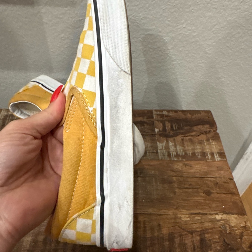 Yellow Vans - Picture 6 of 7